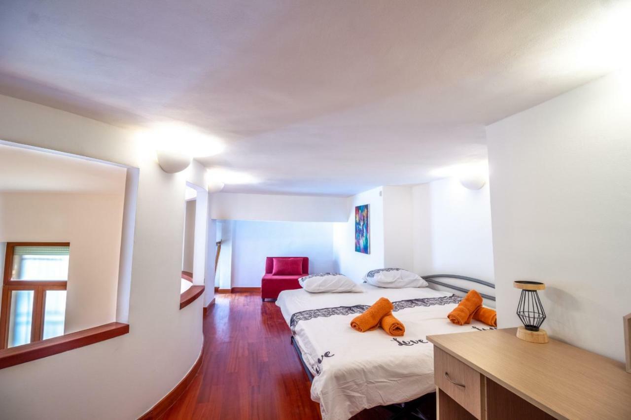 Art Apartment In Mamila Yerusalem Bagian luar foto